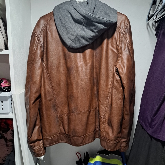 Guess Jacket - Picture 2 of 6